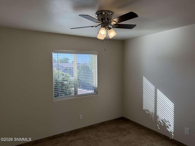 1813 Seldon Avenue, Las Cruces, NM 88001