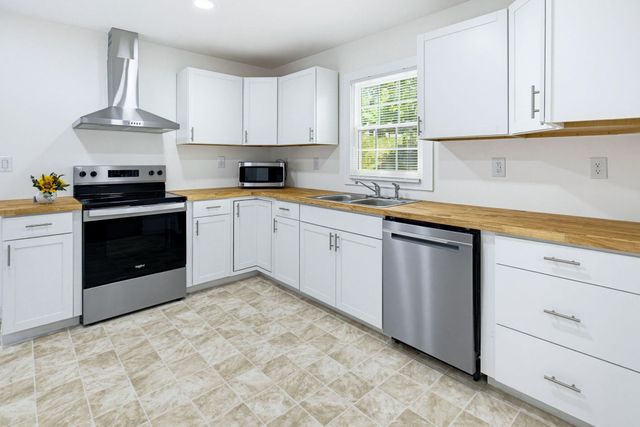 705 W Georgia Street, Woodruff, SC 29388