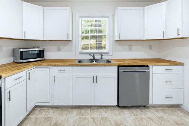 705 W Georgia Street, Woodruff, SC 29388