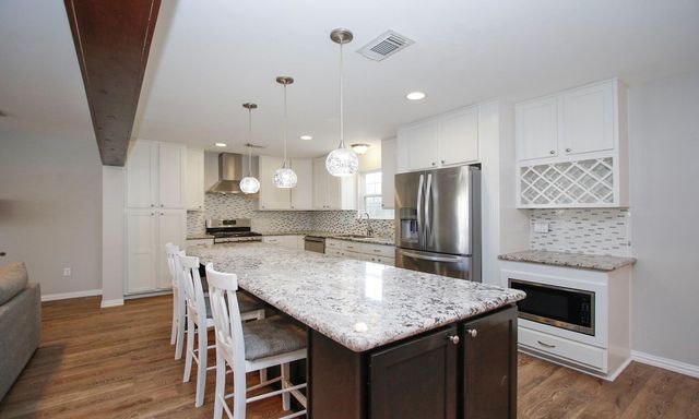 603 Shenandoah Drive, Shenandoah, TX 77381