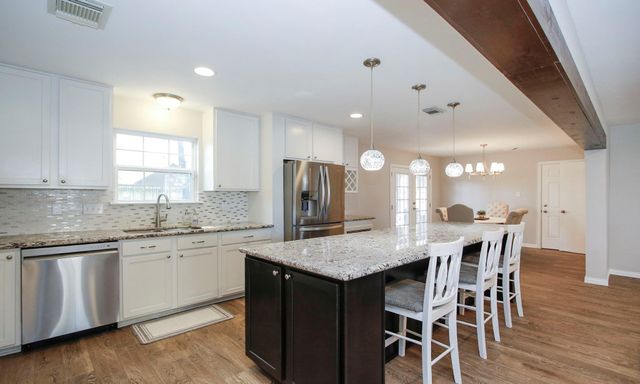 603 Shenandoah Drive, Shenandoah, TX 77381