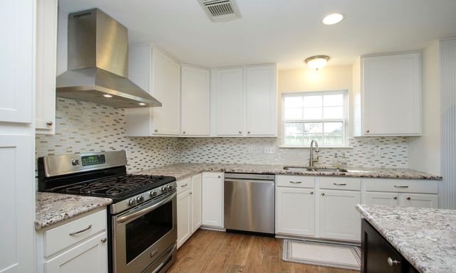 603 Shenandoah Drive, Shenandoah, TX 77381