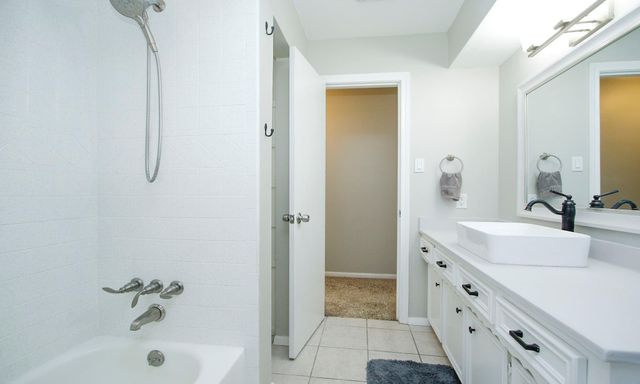 603 Shenandoah Drive, Shenandoah, TX 77381