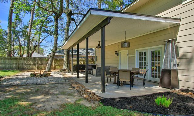 603 Shenandoah Drive, Shenandoah, TX 77381