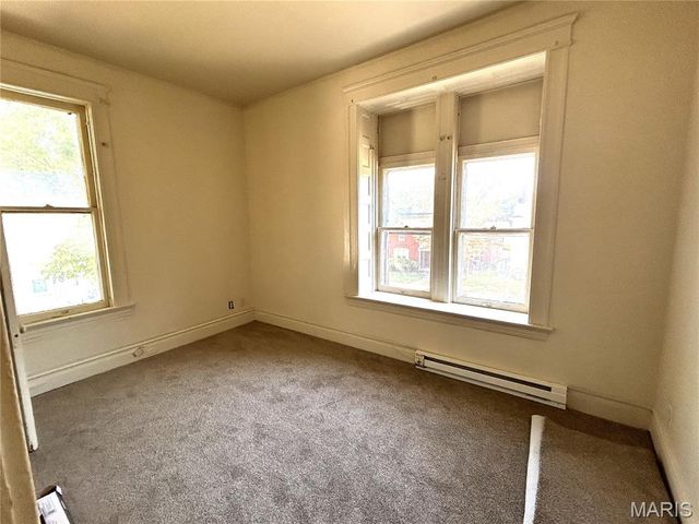 326 Portland Avenue, Belleville, IL 62220
