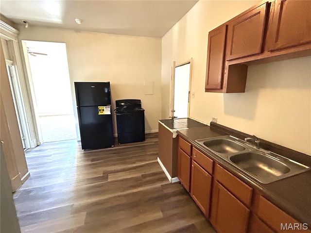 326 Portland Avenue, Belleville, IL 62220