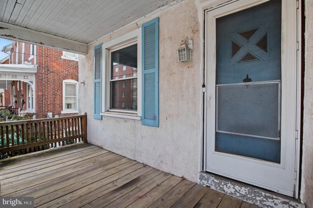 30 W 6TH ST, Lansdale, PA 19446