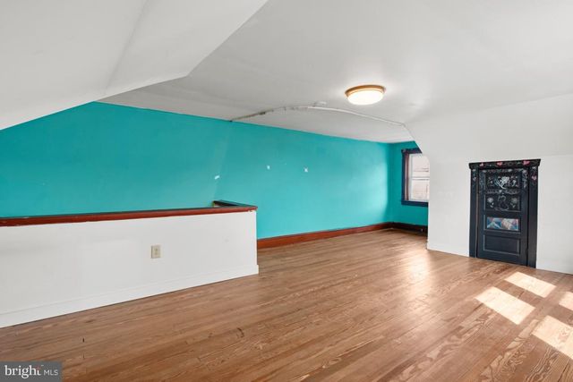 30 W 6TH ST, Lansdale, PA 19446