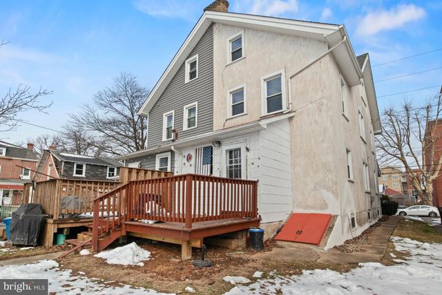 30 W 6TH ST, Lansdale, PA 19446