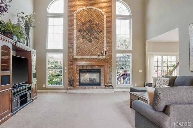 1 Stonebridge Place, St Charles, MO 63301