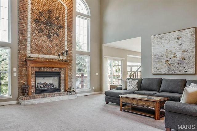 1 Stonebridge Place, St Charles, MO 63301