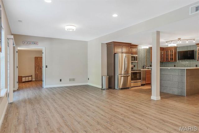 1 Stonebridge Place, St Charles, MO 63301