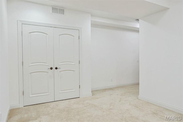 1 Stonebridge Place, St Charles, MO 63301