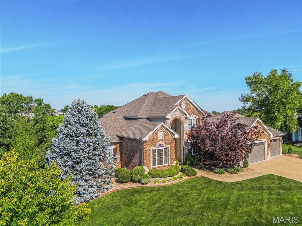 1 Stonebridge Place, St Charles, MO 63301