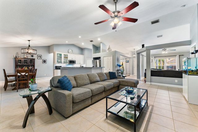 2136 SW Panther Trace, Stuart, FL 34997