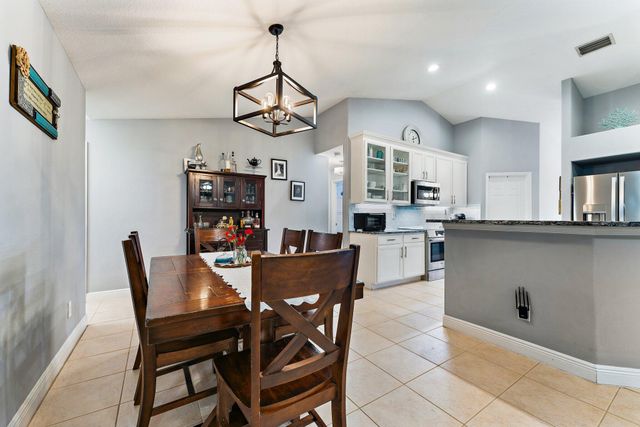 2136 SW Panther Trace, Stuart, FL 34997