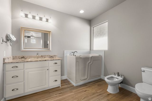 411 N HIGHLAND PKWY, Washington, UT 84780