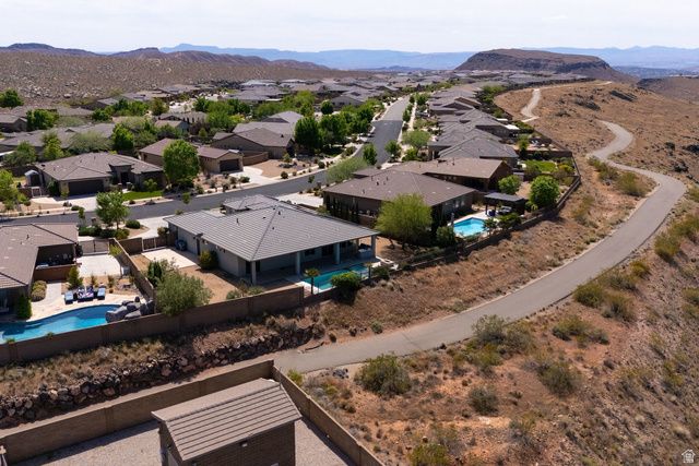 411 N HIGHLAND PKWY, Washington, UT 84780
