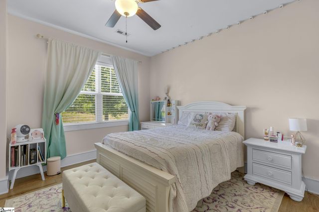 813 Olivine Court, Chesnee, SC 29323