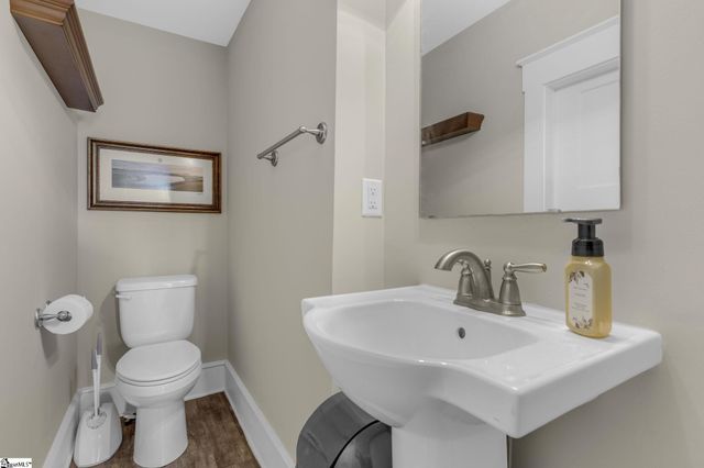 813 Olivine Court, Chesnee, SC 29323