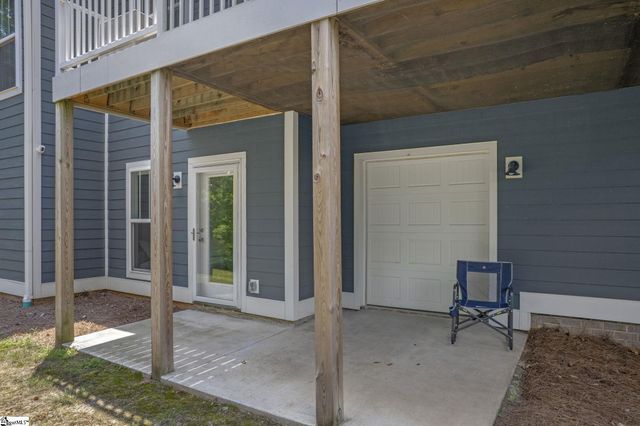 813 Olivine Court, Chesnee, SC 29323