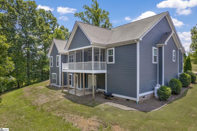 813 Olivine Court, Chesnee, SC 29323