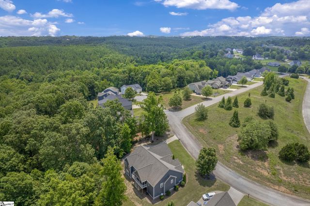 813 Olivine Court, Chesnee, SC 29323