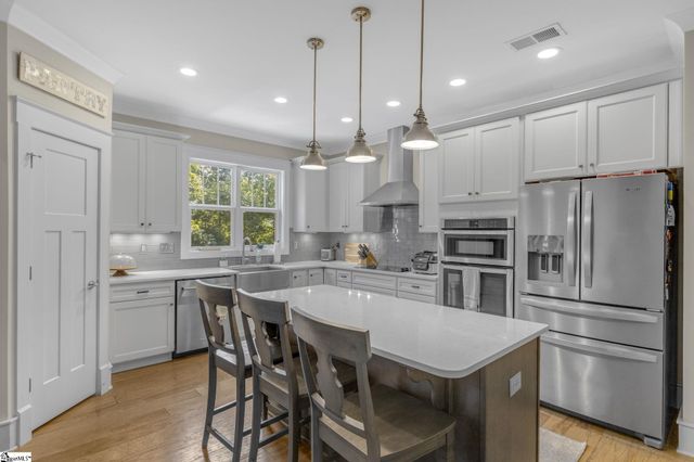 813 Olivine Court, Chesnee, SC 29323