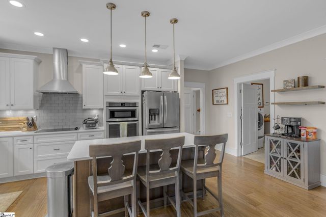 813 Olivine Court, Chesnee, SC 29323