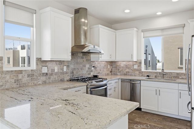 783 Wonder Lane, Costa Mesa, CA 92627