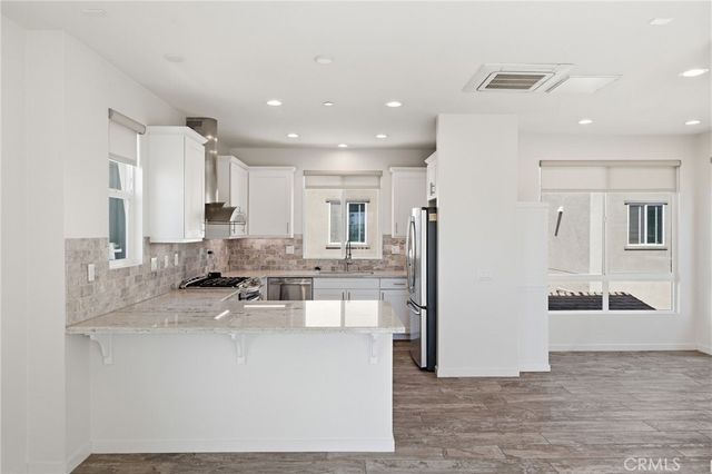 783 Wonder Lane, Costa Mesa, CA 92627