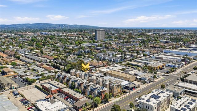 783 Wonder Lane, Costa Mesa, CA 92627