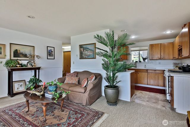 424 Island View Lane, Langley, WA 98260