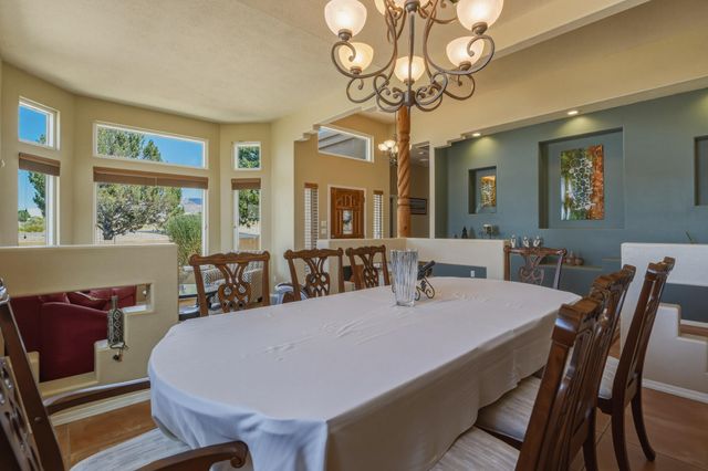 9174 Signal Avenue NE, Albuquerque, NM 87122