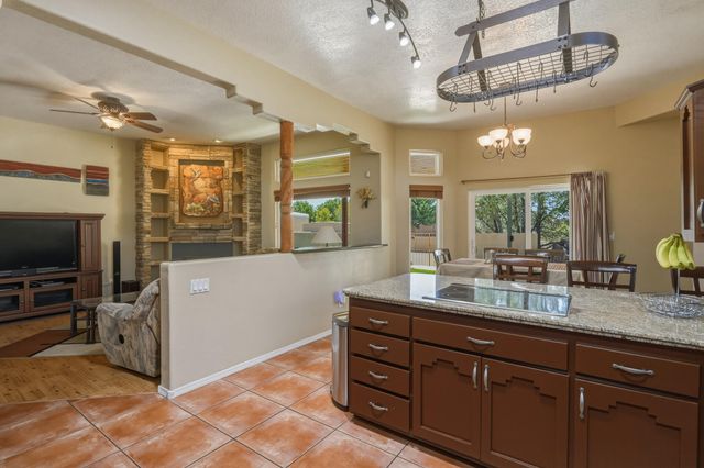9174 Signal Avenue NE, Albuquerque, NM 87122