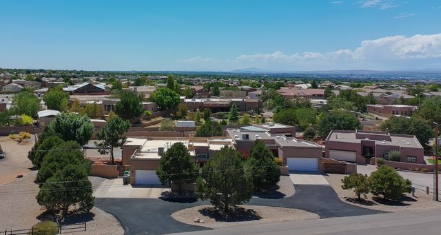 9174 Signal Avenue NE, Albuquerque, NM 87122