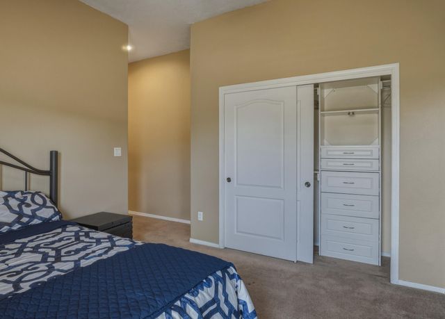 9174 Signal Avenue NE, Albuquerque, NM 87122