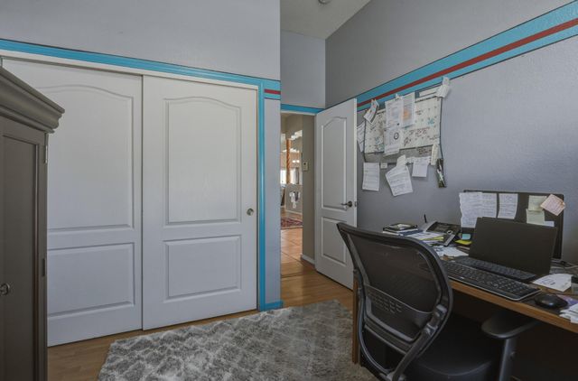 9174 Signal Avenue NE, Albuquerque, NM 87122