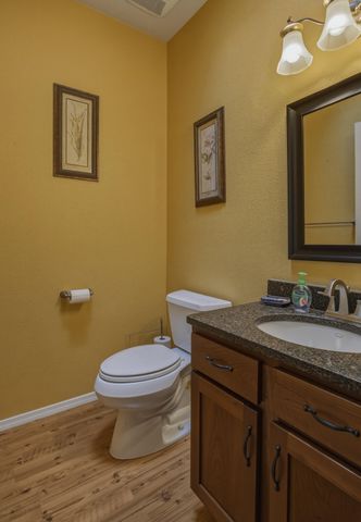 9174 Signal Avenue NE, Albuquerque, NM 87122