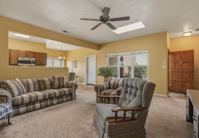 9174 Signal Avenue NE, Albuquerque, NM 87122