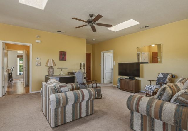 9174 Signal Avenue NE, Albuquerque, NM 87122