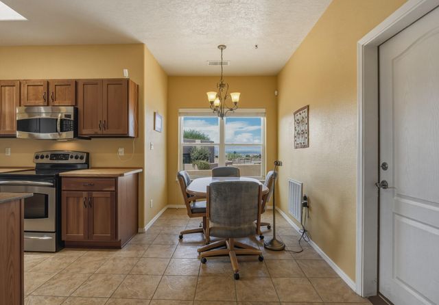 9174 Signal Avenue NE, Albuquerque, NM 87122