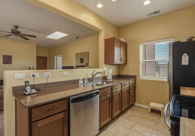 9174 Signal Avenue NE, Albuquerque, NM 87122