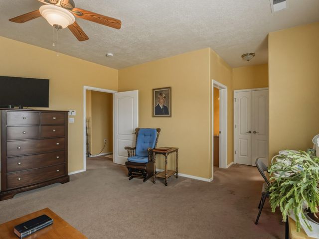 9174 Signal Avenue NE, Albuquerque, NM 87122
