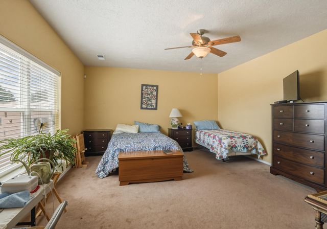 9174 Signal Avenue NE, Albuquerque, NM 87122