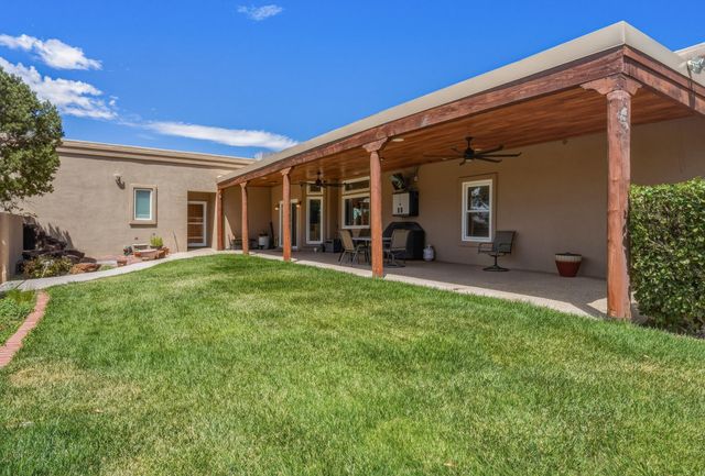 9174 Signal Avenue NE, Albuquerque, NM 87122