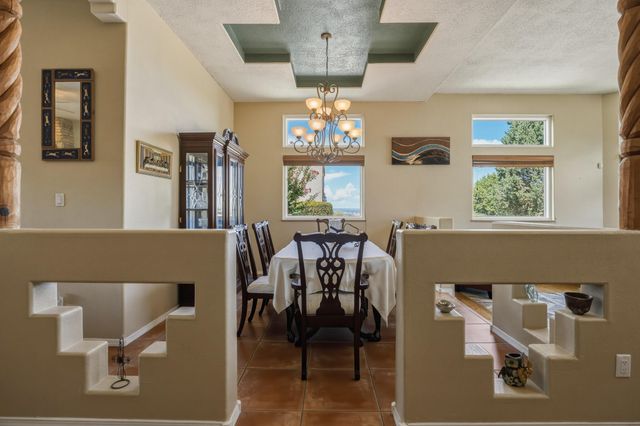 9174 Signal Avenue NE, Albuquerque, NM 87122