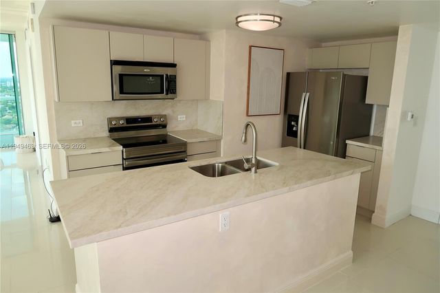 1861 NW S River Drive 2505, Miami, FL 33125