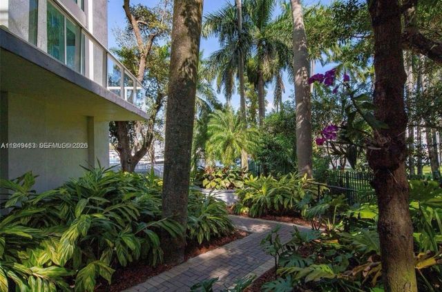 1861 NW S River Drive 2505, Miami, FL 33125