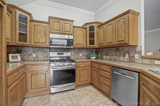 26356 E 114th Place S, Coweta, OK 74429